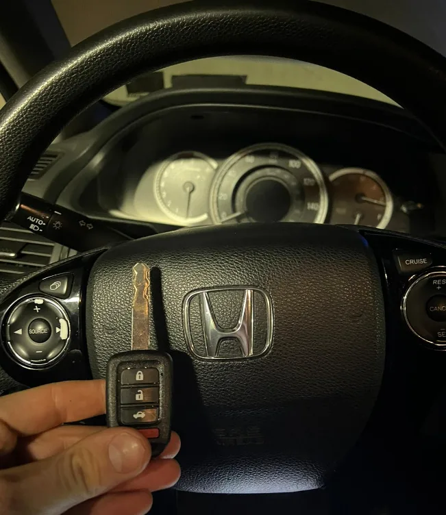 Honda key replacement for Civic Accord CR-V cut and programmed on-site by Triton Locksmith