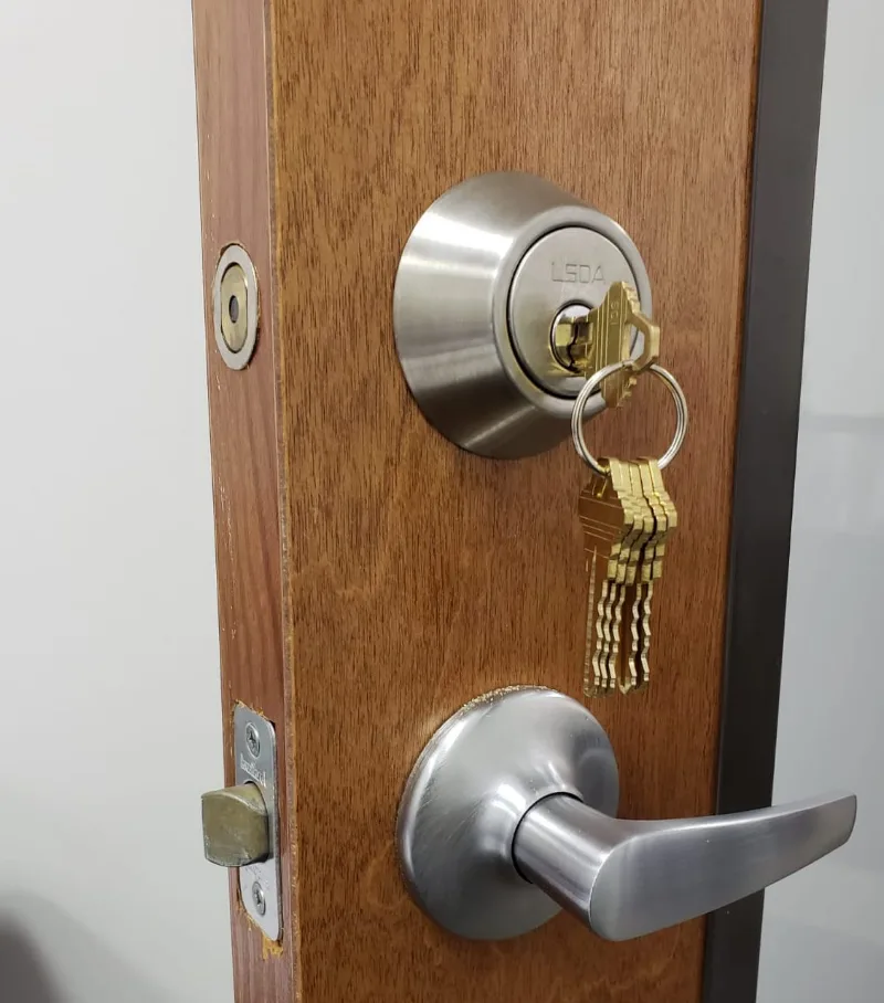 Triton Locksmith Plantation providing deadbolt installation plantation in Plantation FL
