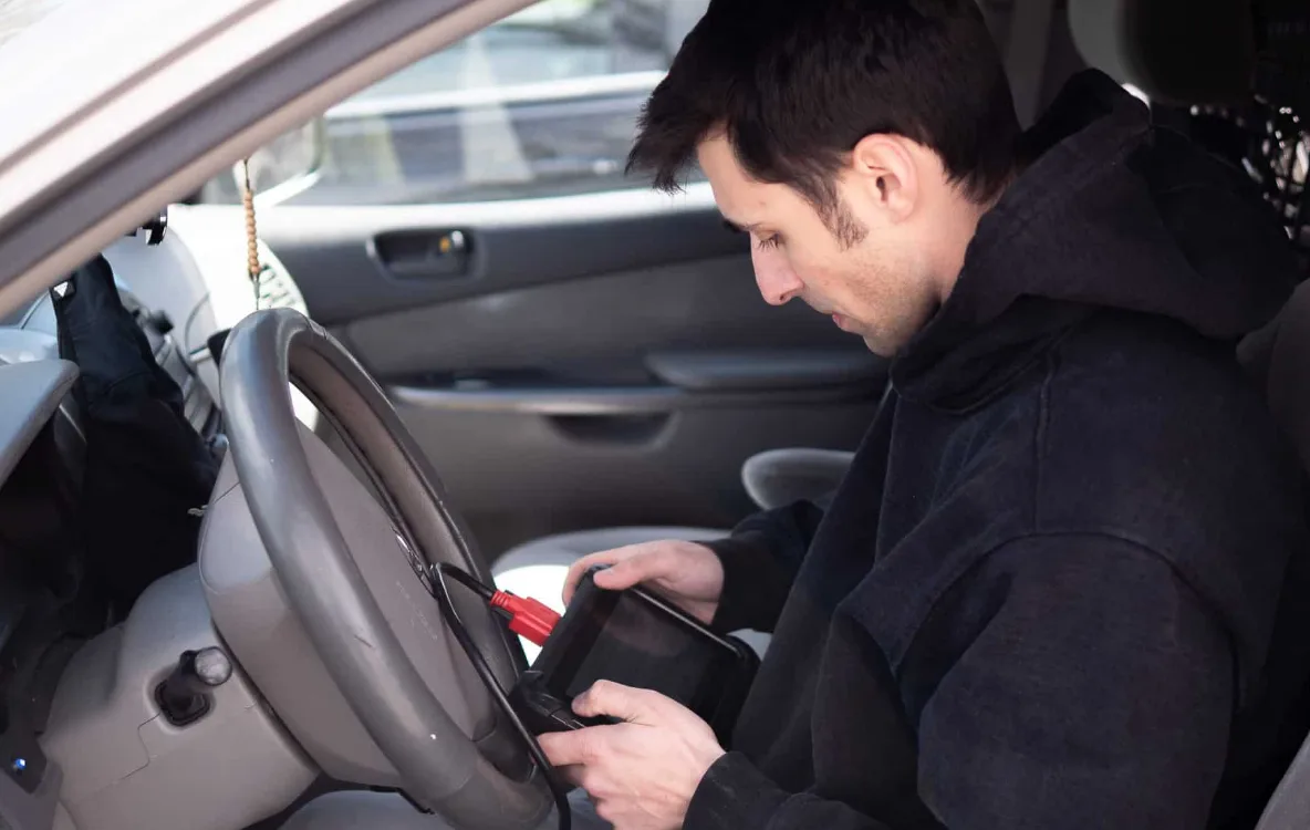 Car Key Programming Plantation service by Triton Locksmith Plantation in Plantation FL