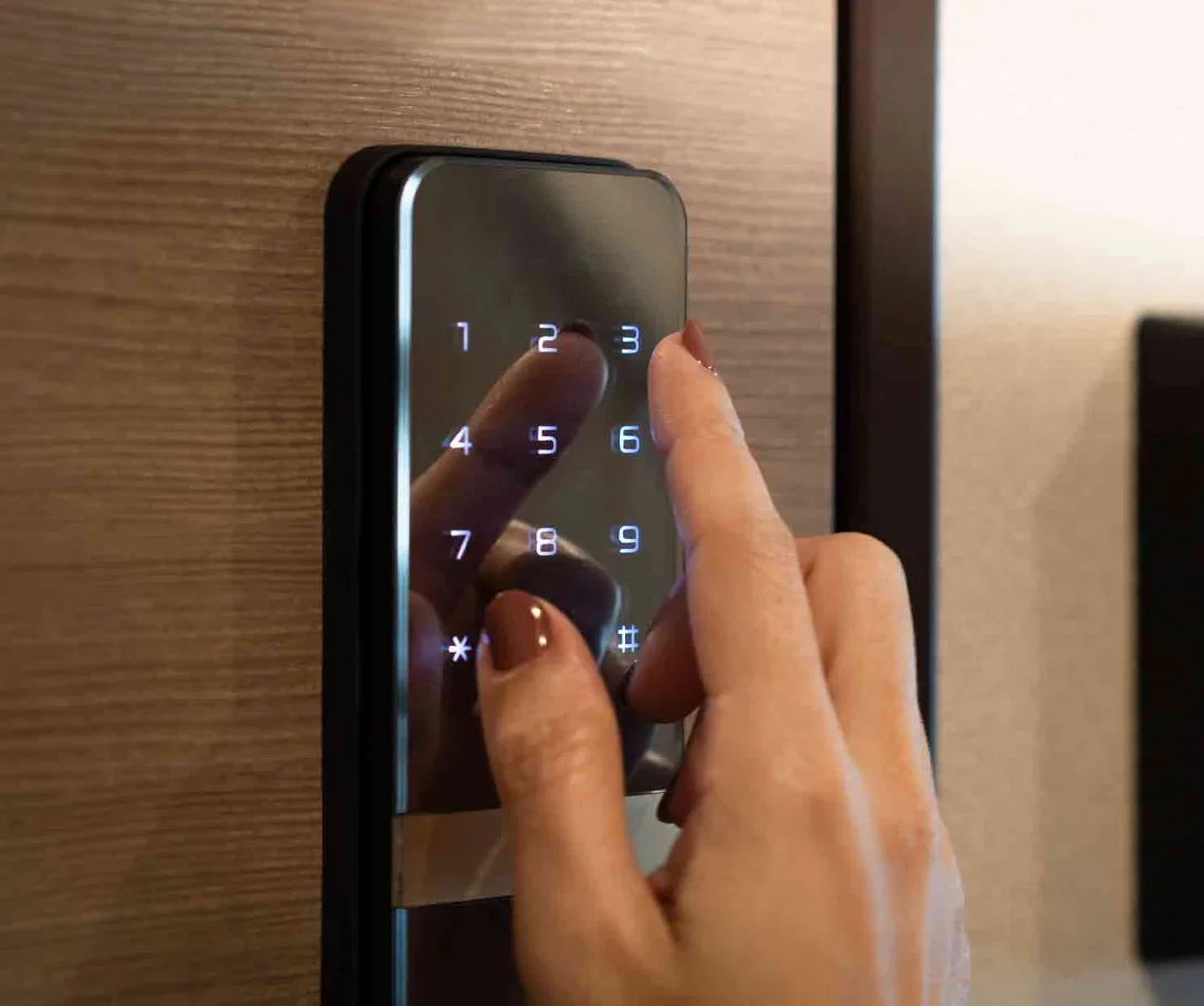 Triton Locksmith Plantation providing smart lock installation plantation in Plantation FL